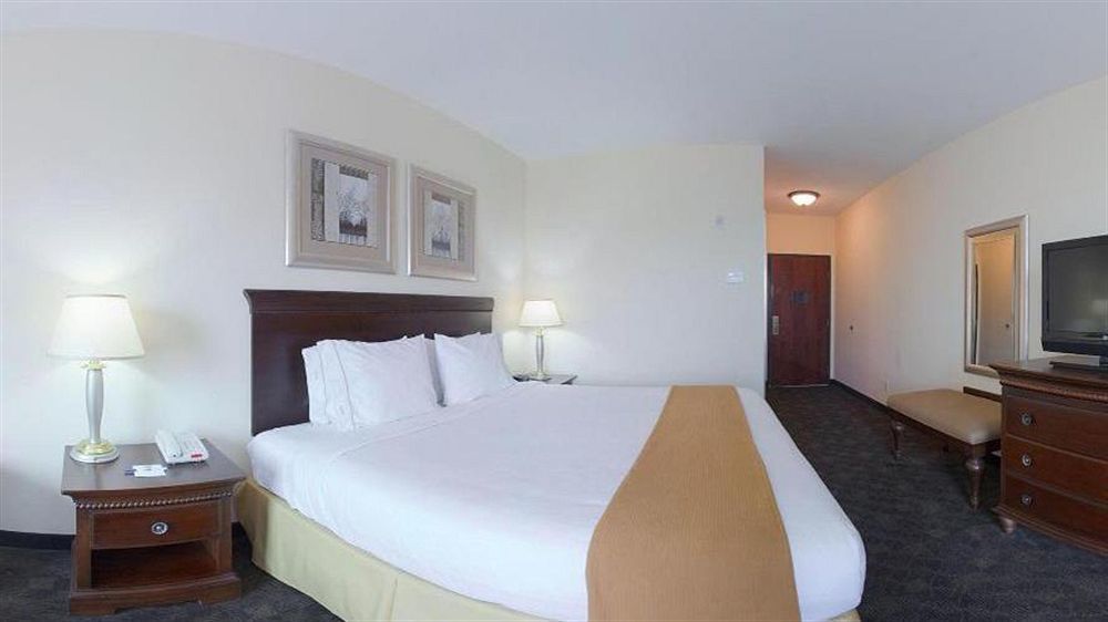 Holiday Inn Express Pearland By Ihg Exterior foto